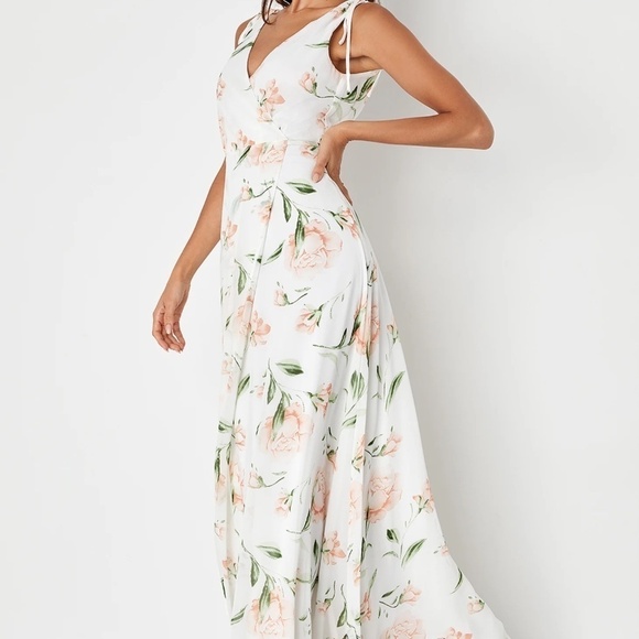 Lulus Romantic Possibilities White Floral Print Maxi Dress Women's Size S - Picture 3 of 7